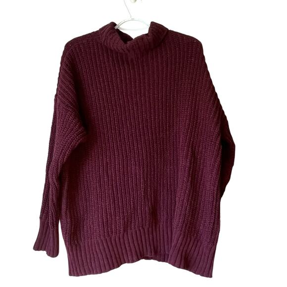 Aerie Burgundy Long Sleeve Turtle Neck Sweater Size Small - Picture 1 of 11